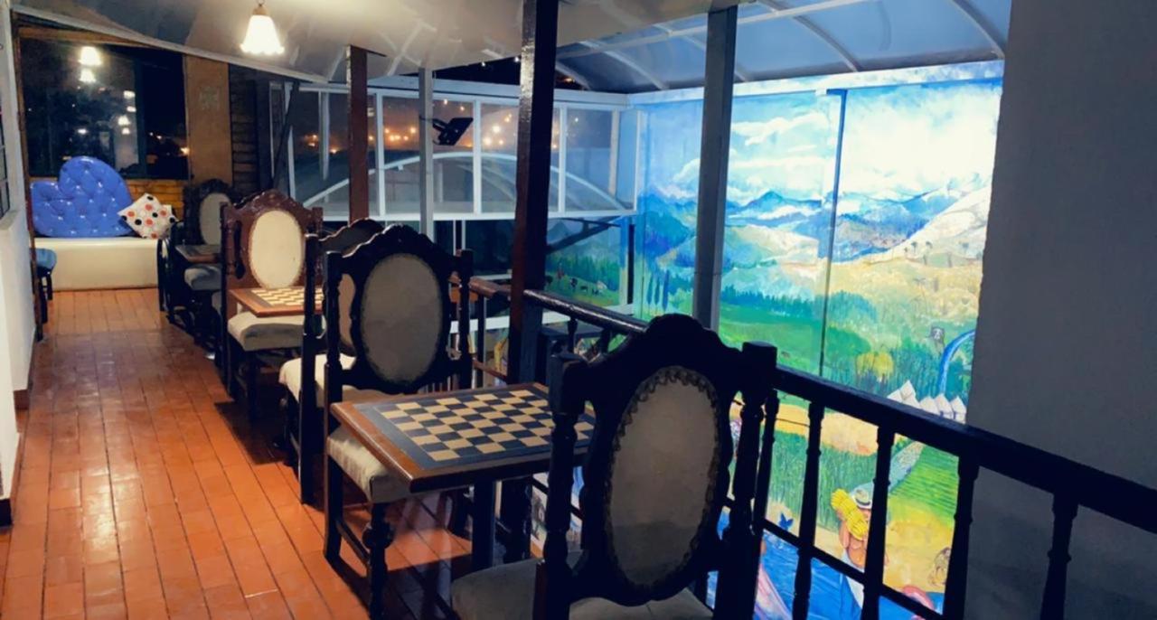 Four Season Guest house