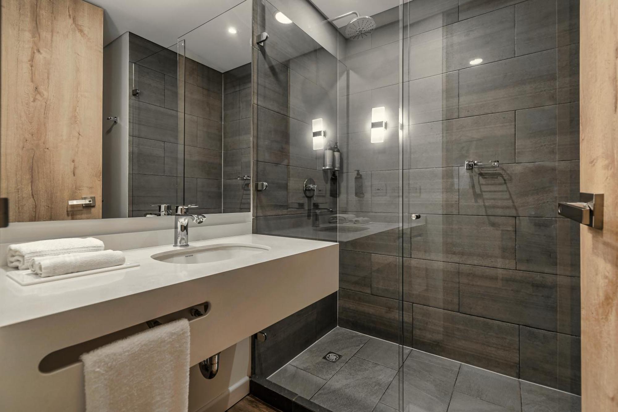 Hotel Ramada Encore By Wyndham Zona Franca