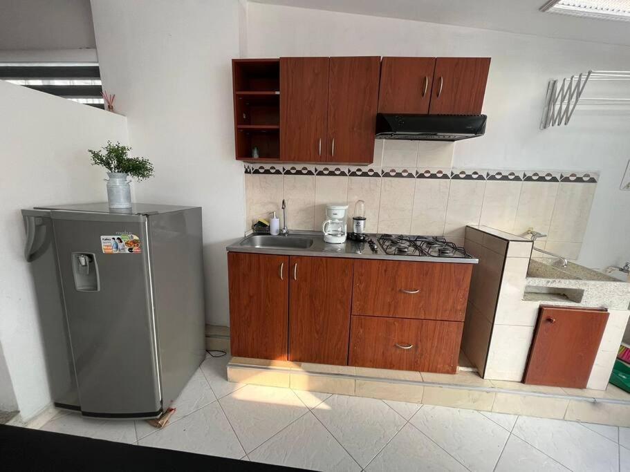 Apartamento Dulce Hogar 2 Cerca Del Aeropuerto Bogotá