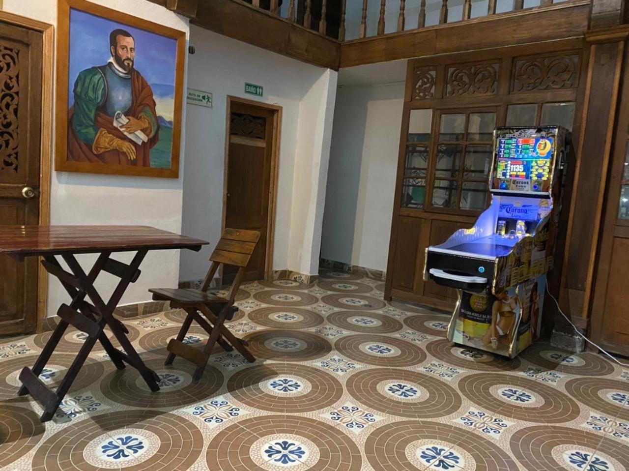 Four Season Guest house Bogota