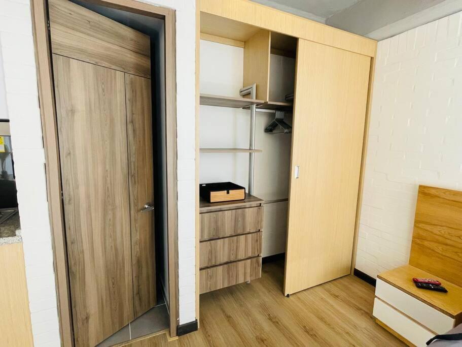 Aptopor606 - Encantador Tipo Loft - Chapinero - Wifi - Tv Apartment