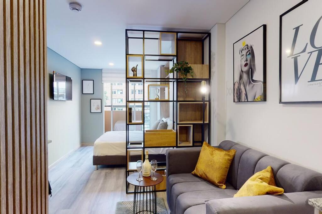 Luxury Zona T Apartment