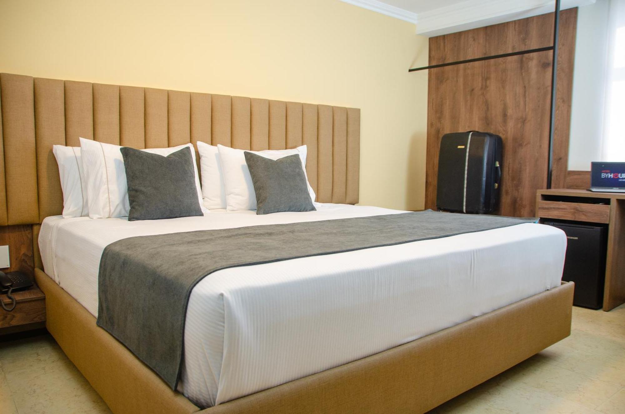 Hotel Byhours Americas (adults Only) Bogota