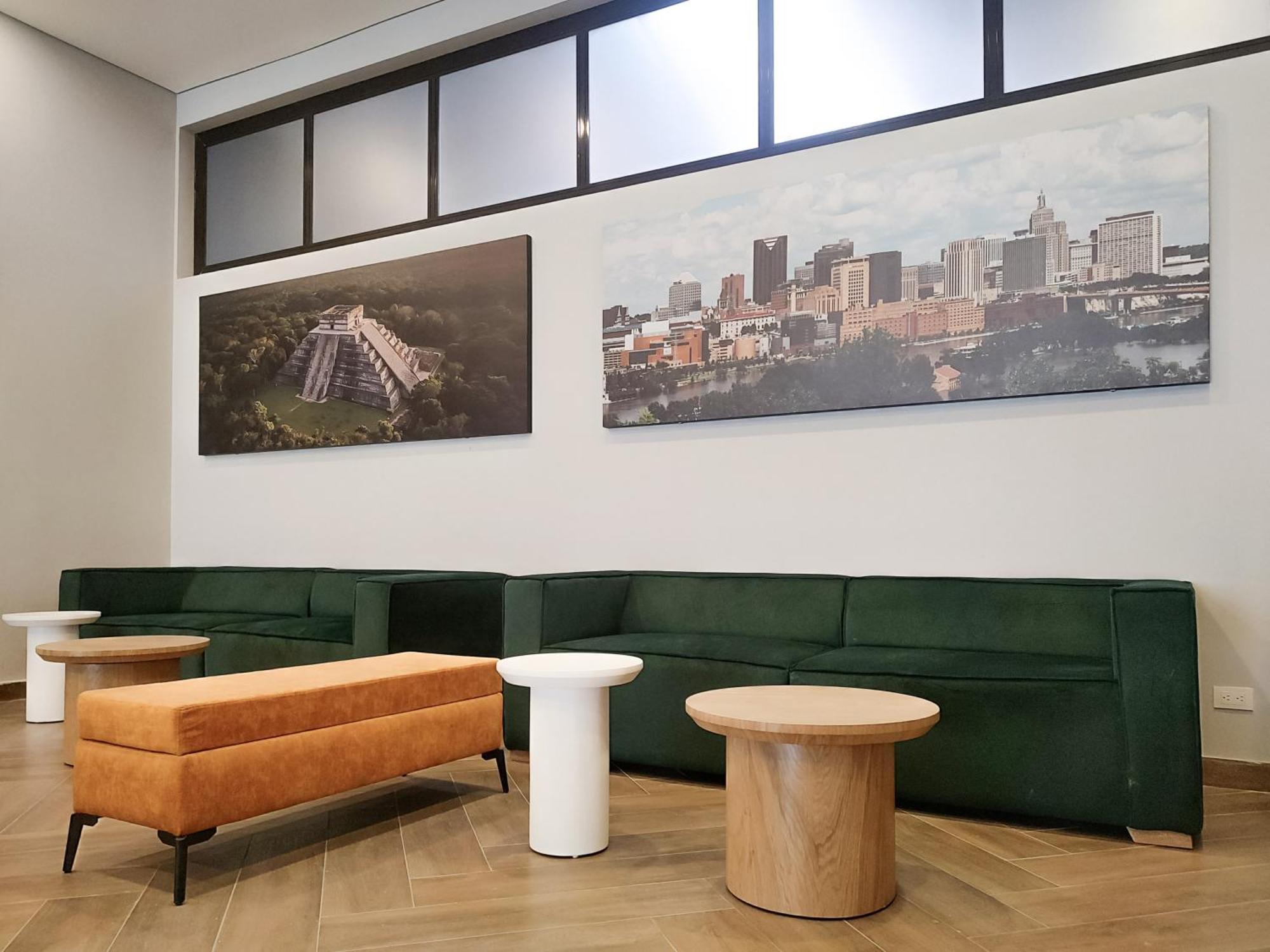The Hood 102, Modern And Luxury Bogota
