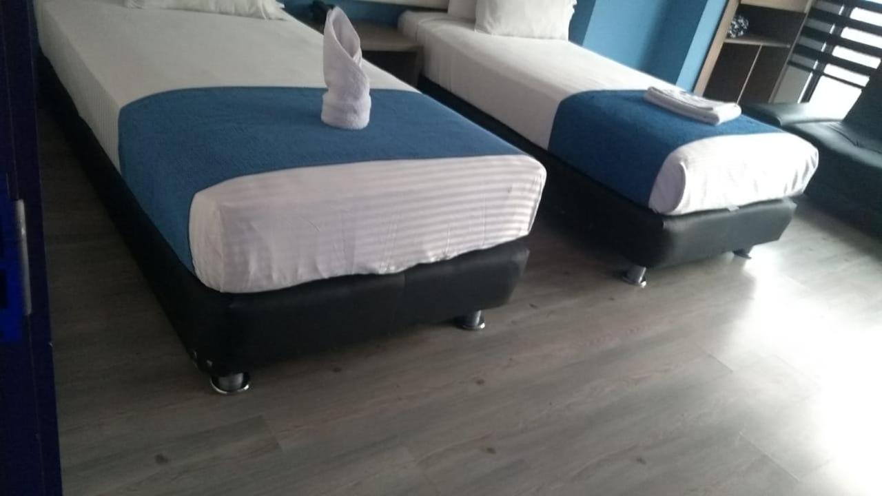 Hotel Plaza Miranda 3*