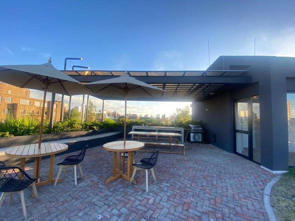 Apartment Chic Downtown Loft - Near Zona Rosa Bogota