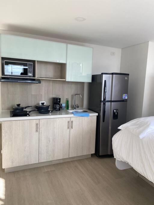 Loft Con Vista 180° En Centro Internacional 1224 Bogota
