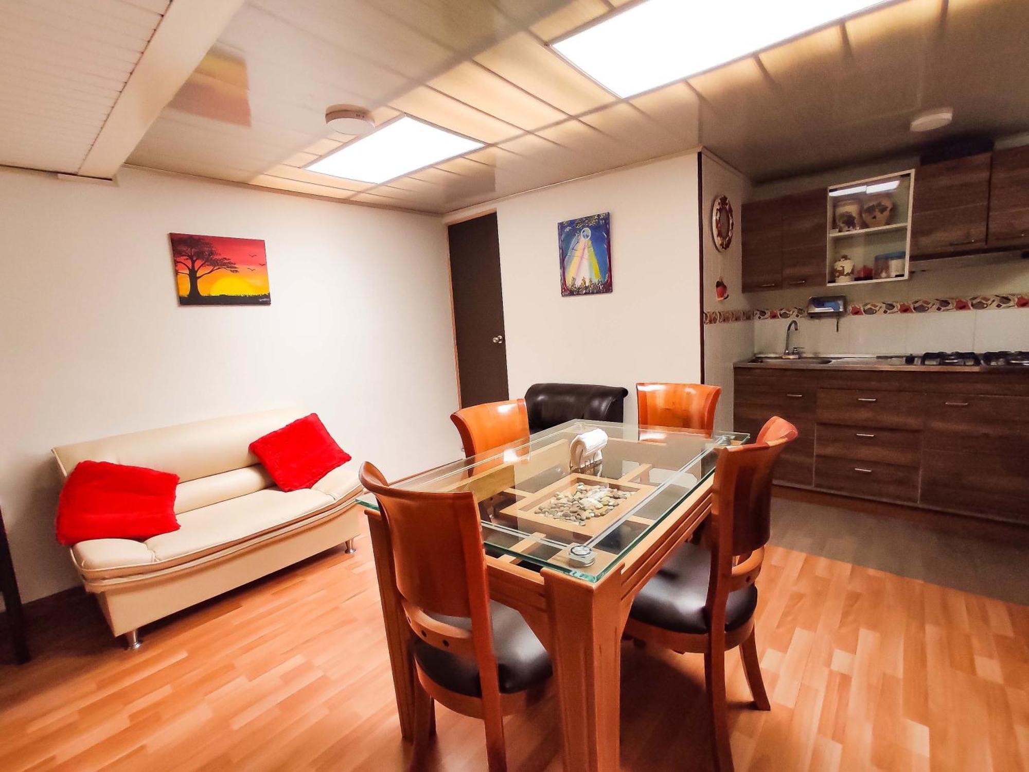 Acogedor A 10 Minutos Del Aeropuerto Apartment Bogota