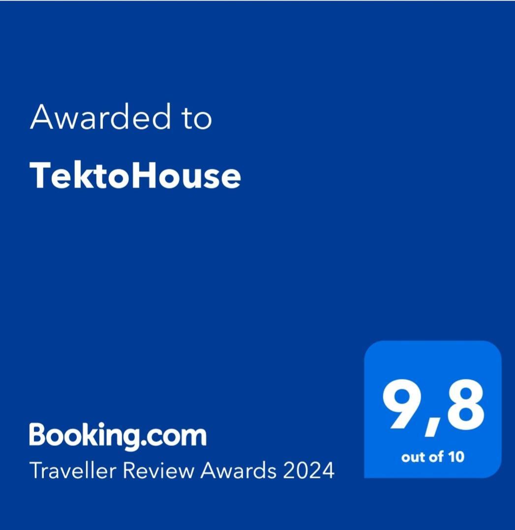 Tektohouse
