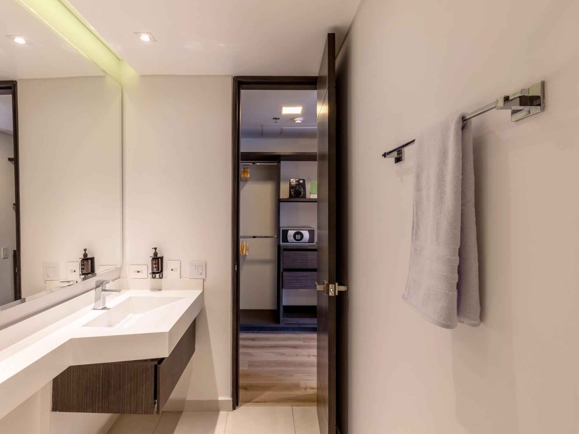 Apartment Luhho Indulgence In San Patricio *