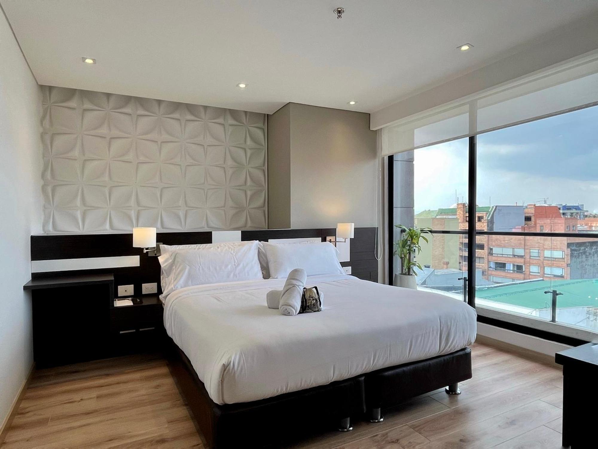 Luhho Indulgence In San Patricio Apartment