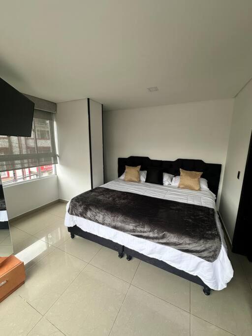 101 Embajada Americana , Corferias Agora G12 Apartment *