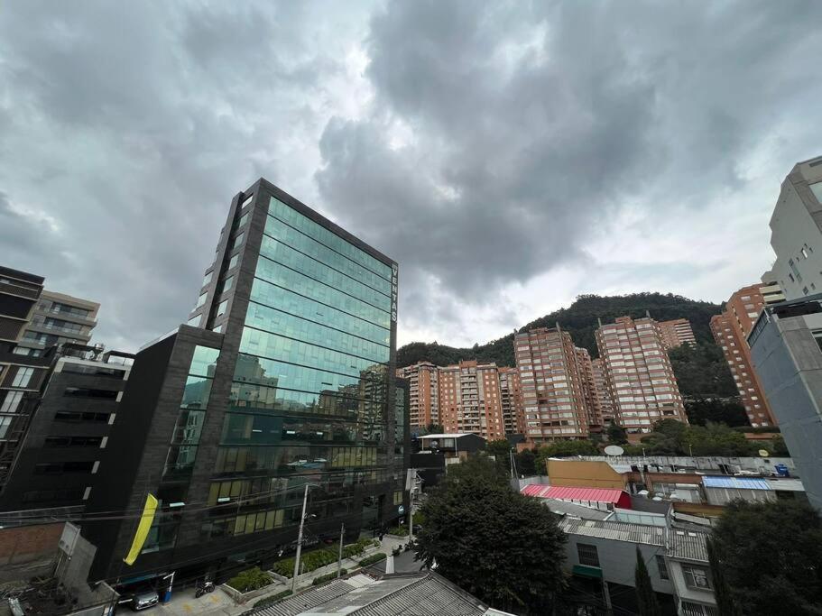 En Santa Barbara Oriental * Bogotá