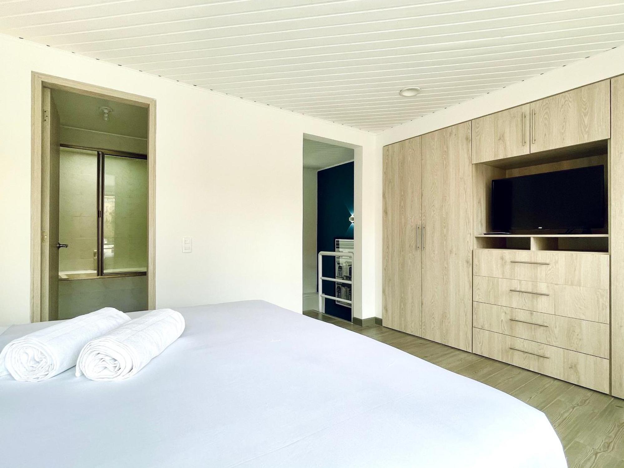 Palace By Wynwood House Apartment