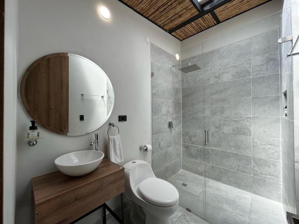 Bed & Breakfast Casa 121, Calle 121 No 7-18