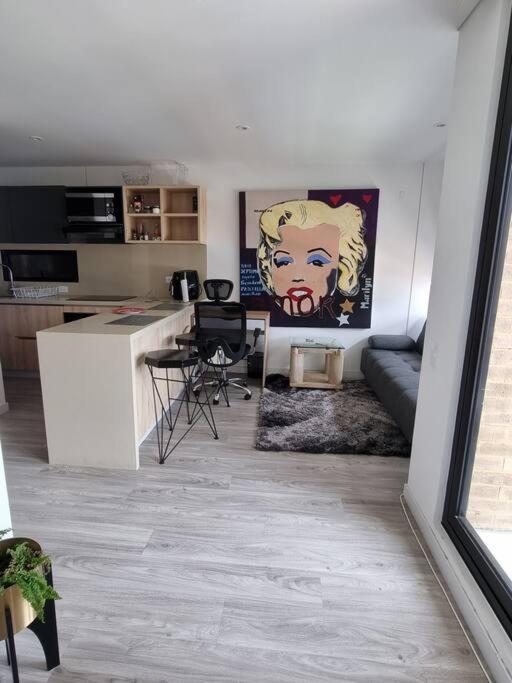 Moderno Chapinero Apartment
