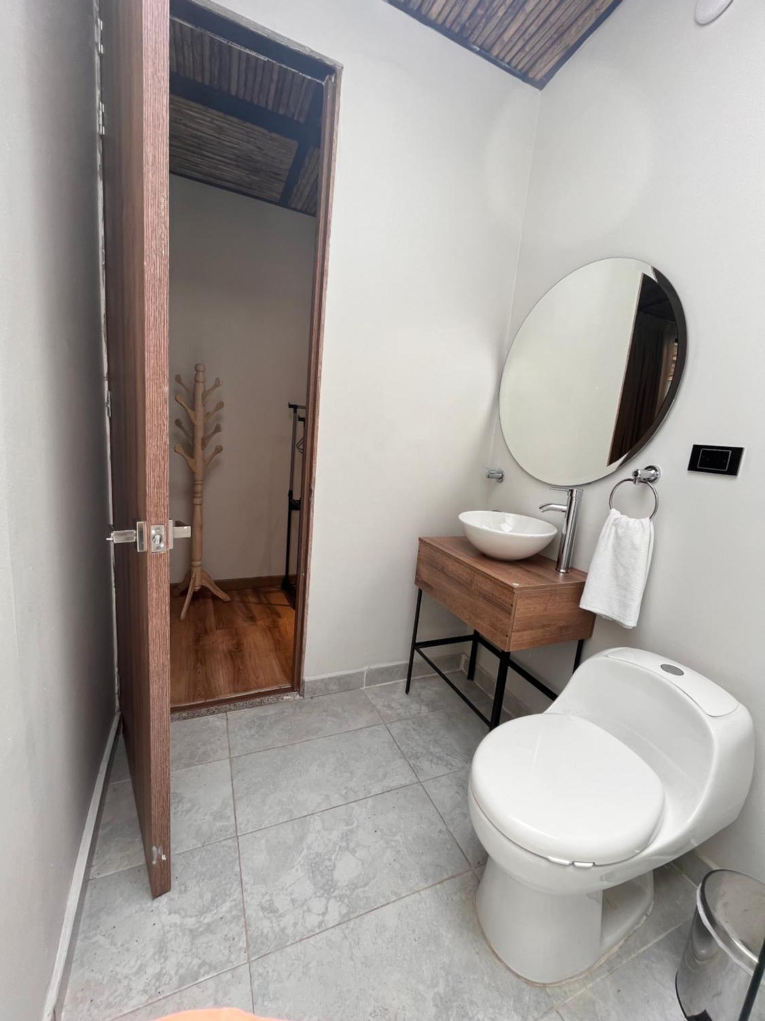 Casa 121, Calle 121 No 7-18 Bogota
