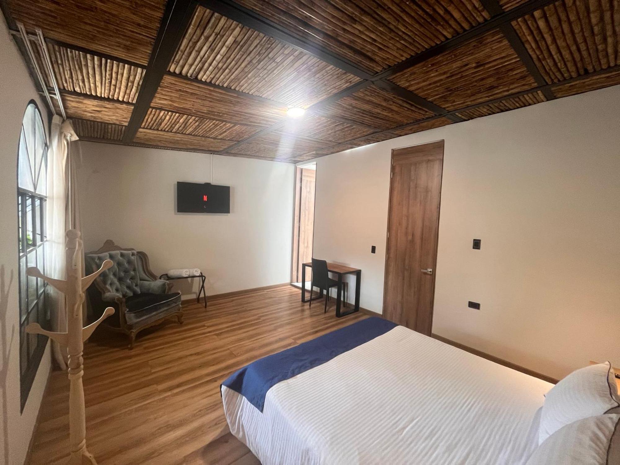 Casa 121, Calle 121 No 7-18 Bogota
