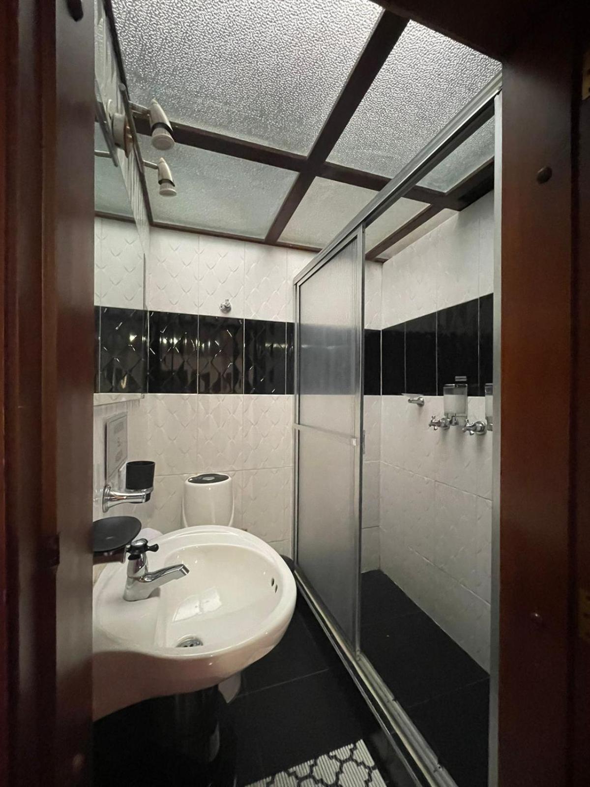 Movistar Arena Guest house *