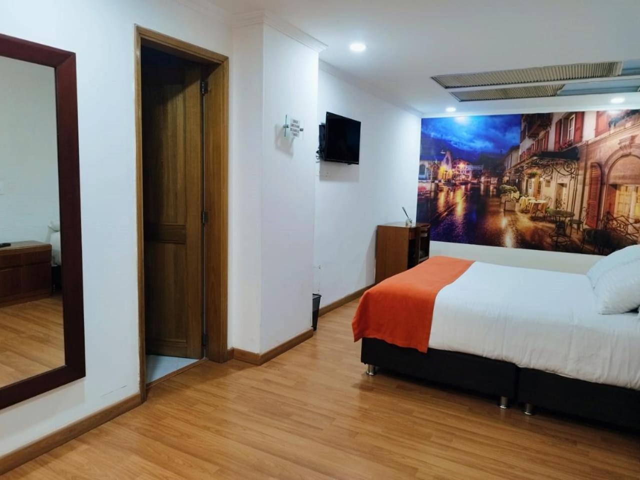 Eurolan 93 Hotel Bogota
