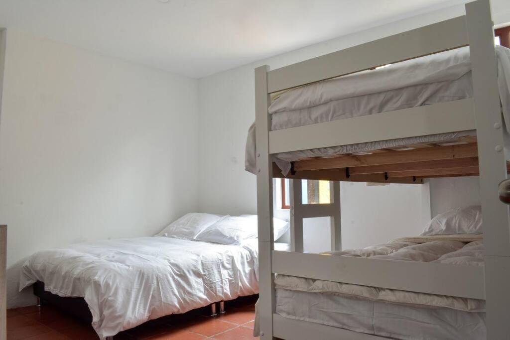 Casa De Huespedes En Usaquen Guest house *