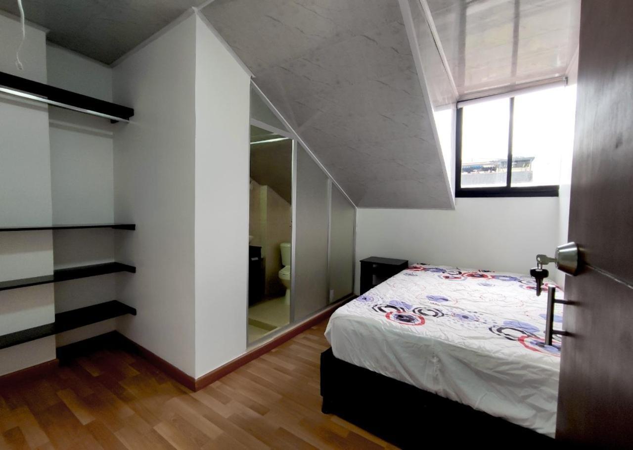 Ksa Kolonial * Bogota