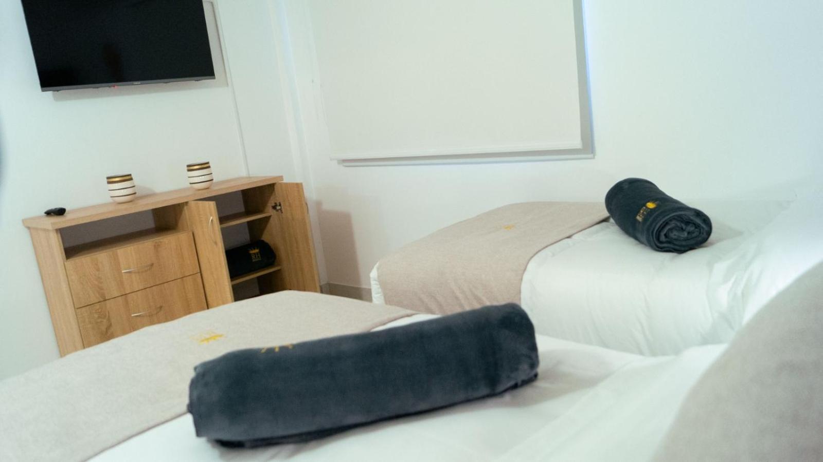 Comodo A 5 Minutos Esc General Santander Apartment