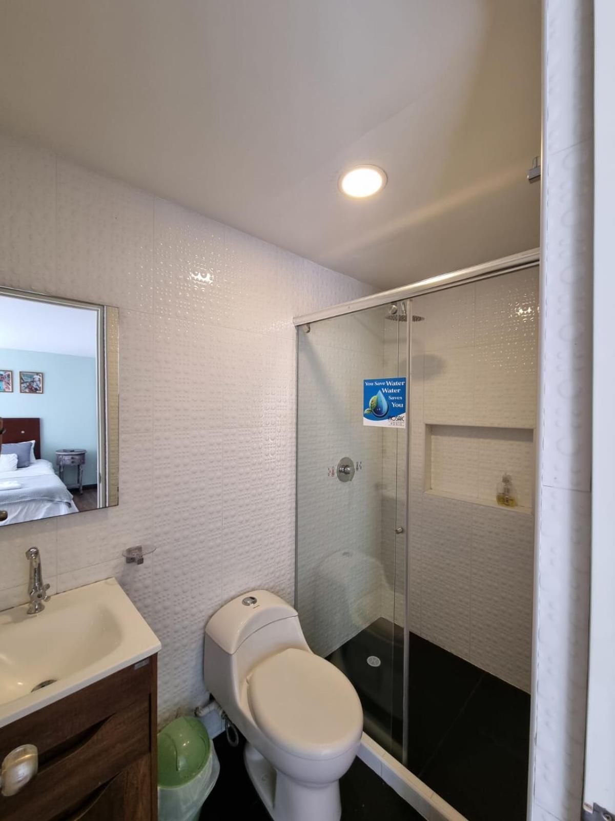 Mosaic House Hotel *