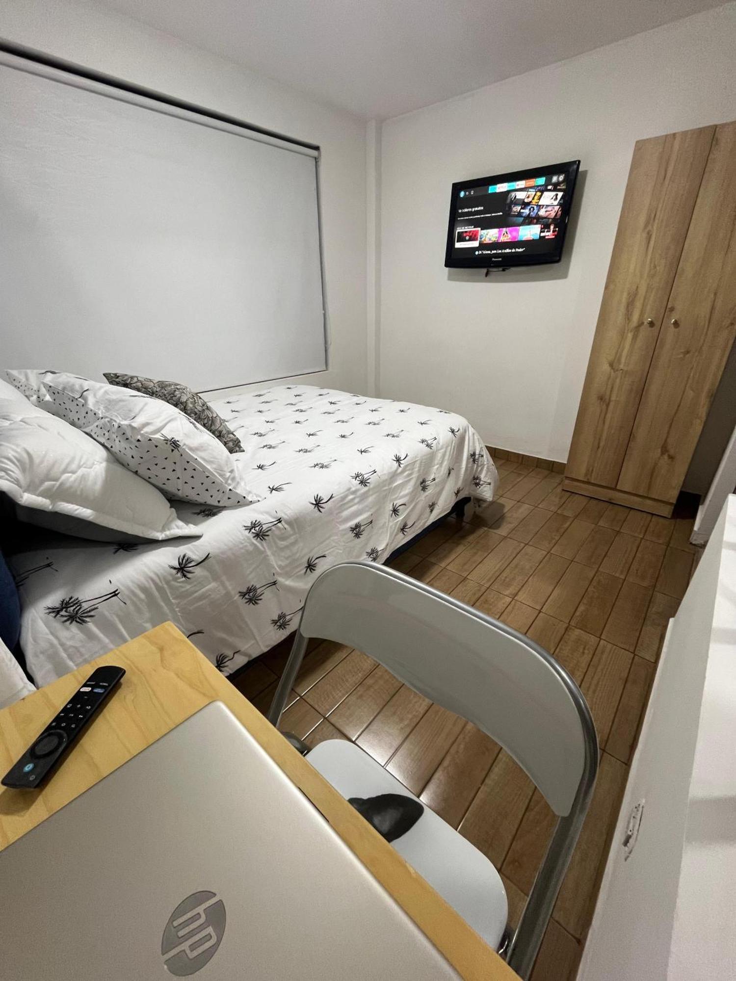 Apartasuites 53 Cerca Al Aeropuerto 02 Apartment *