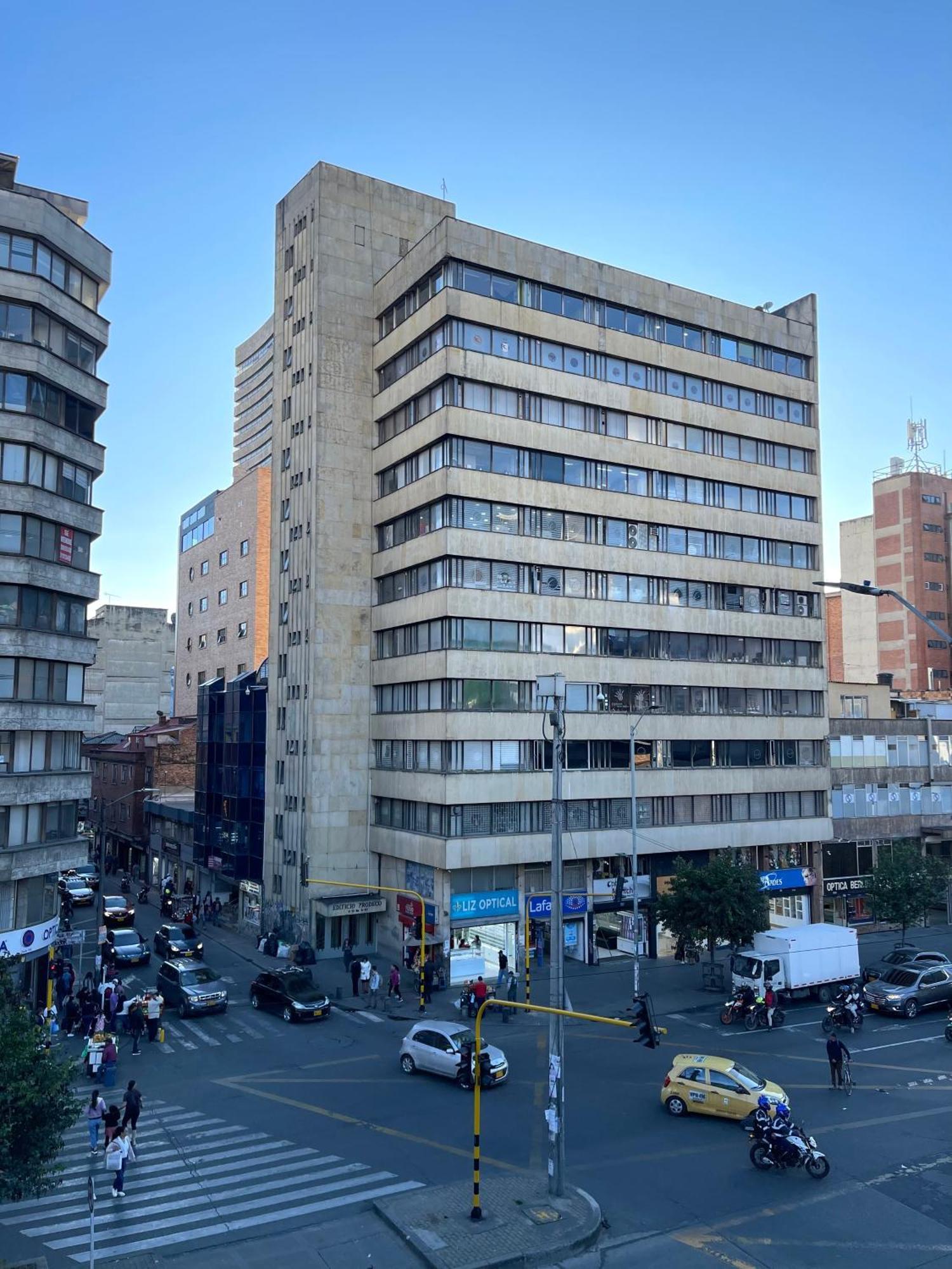 Urban Center 3* Bogota