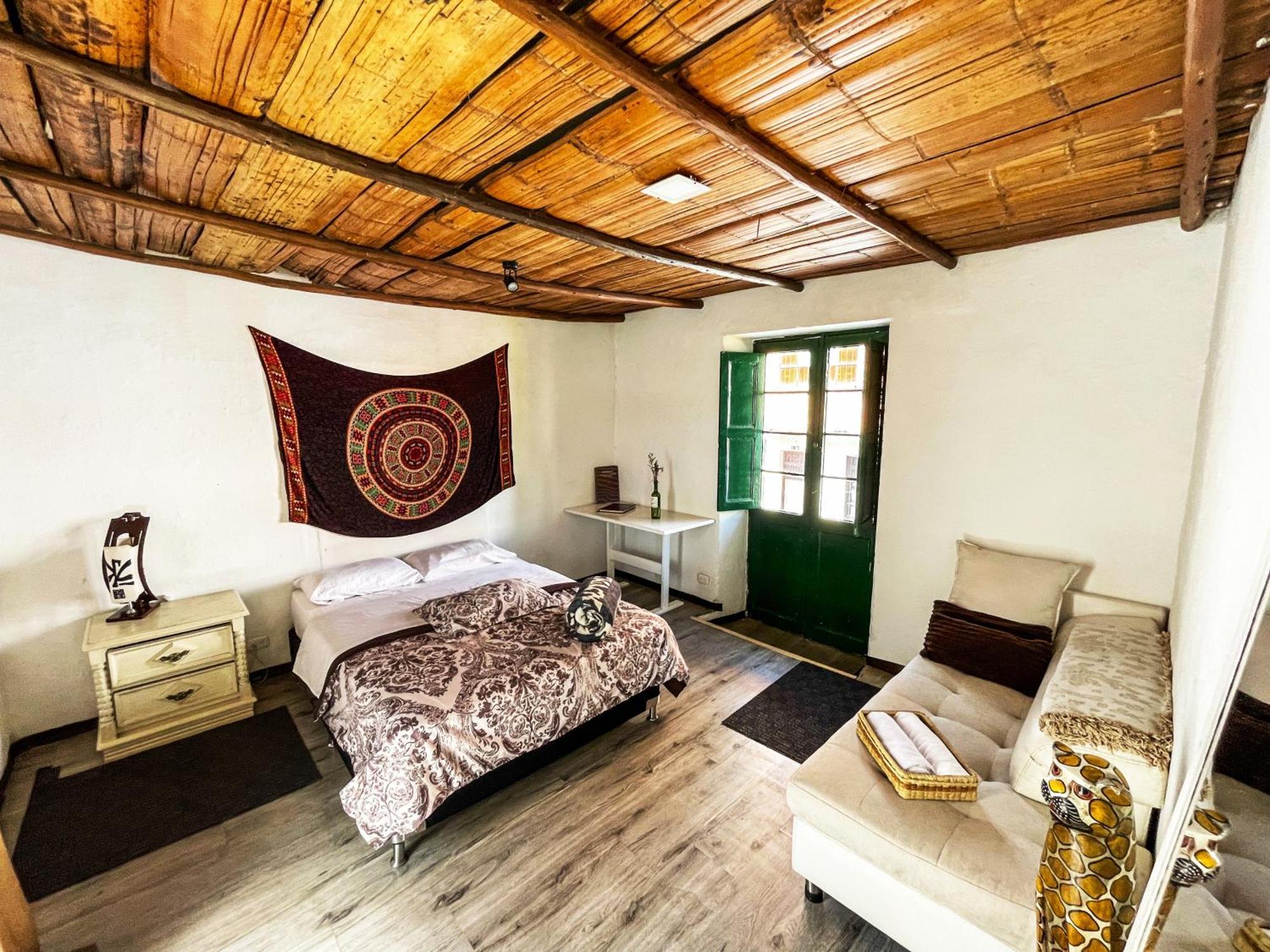 El Yarumo Hostel