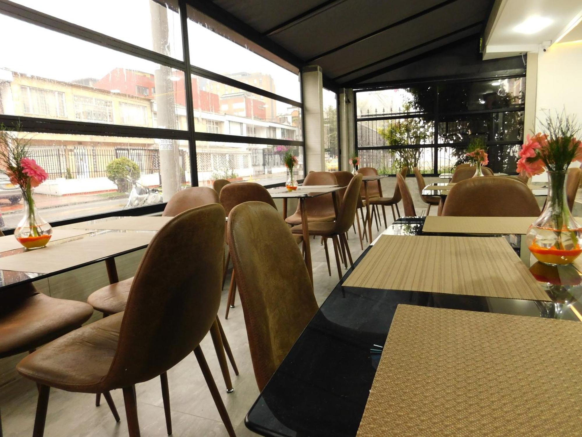 Mx Hotel *
