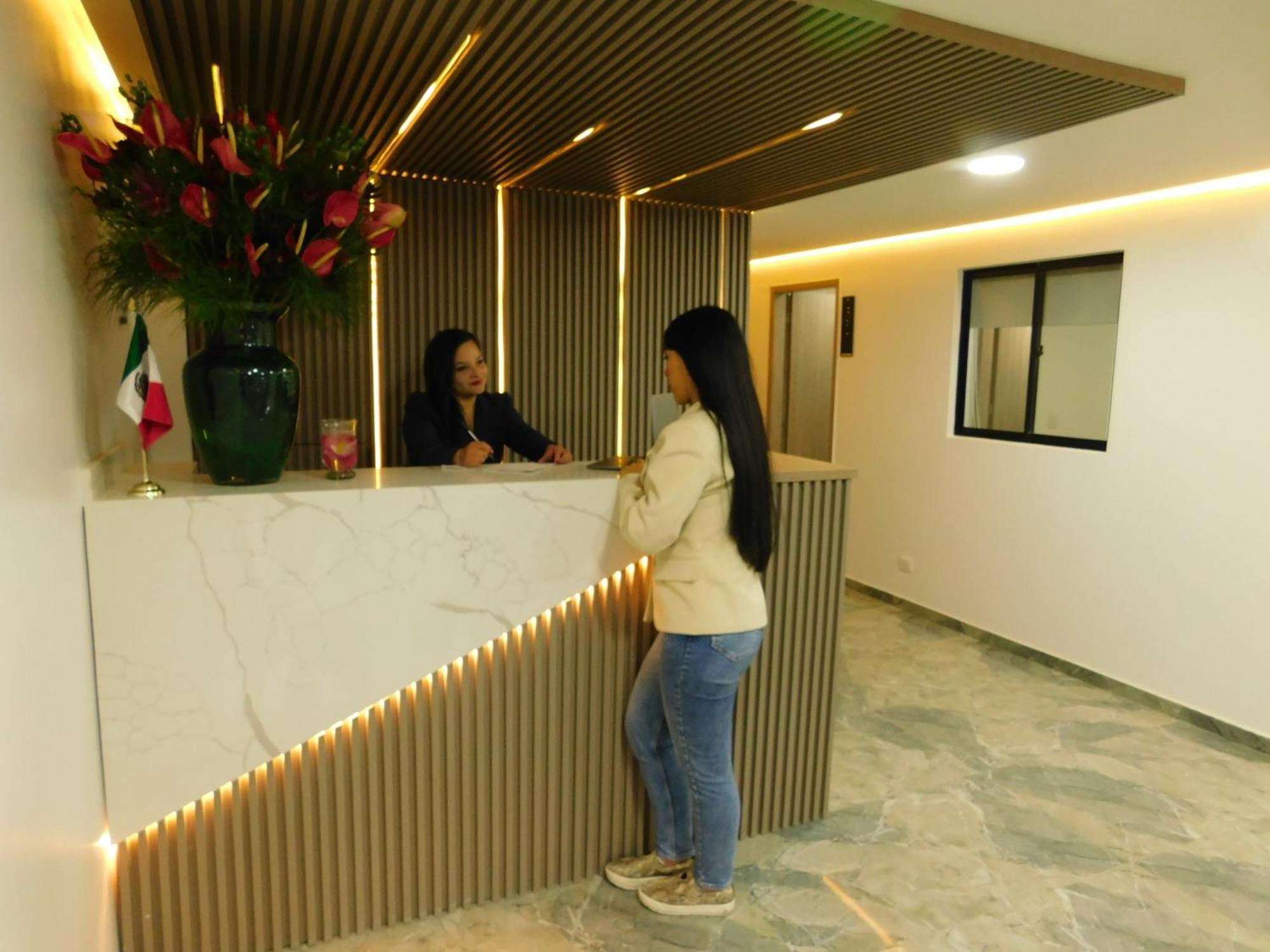 Mx Hotel