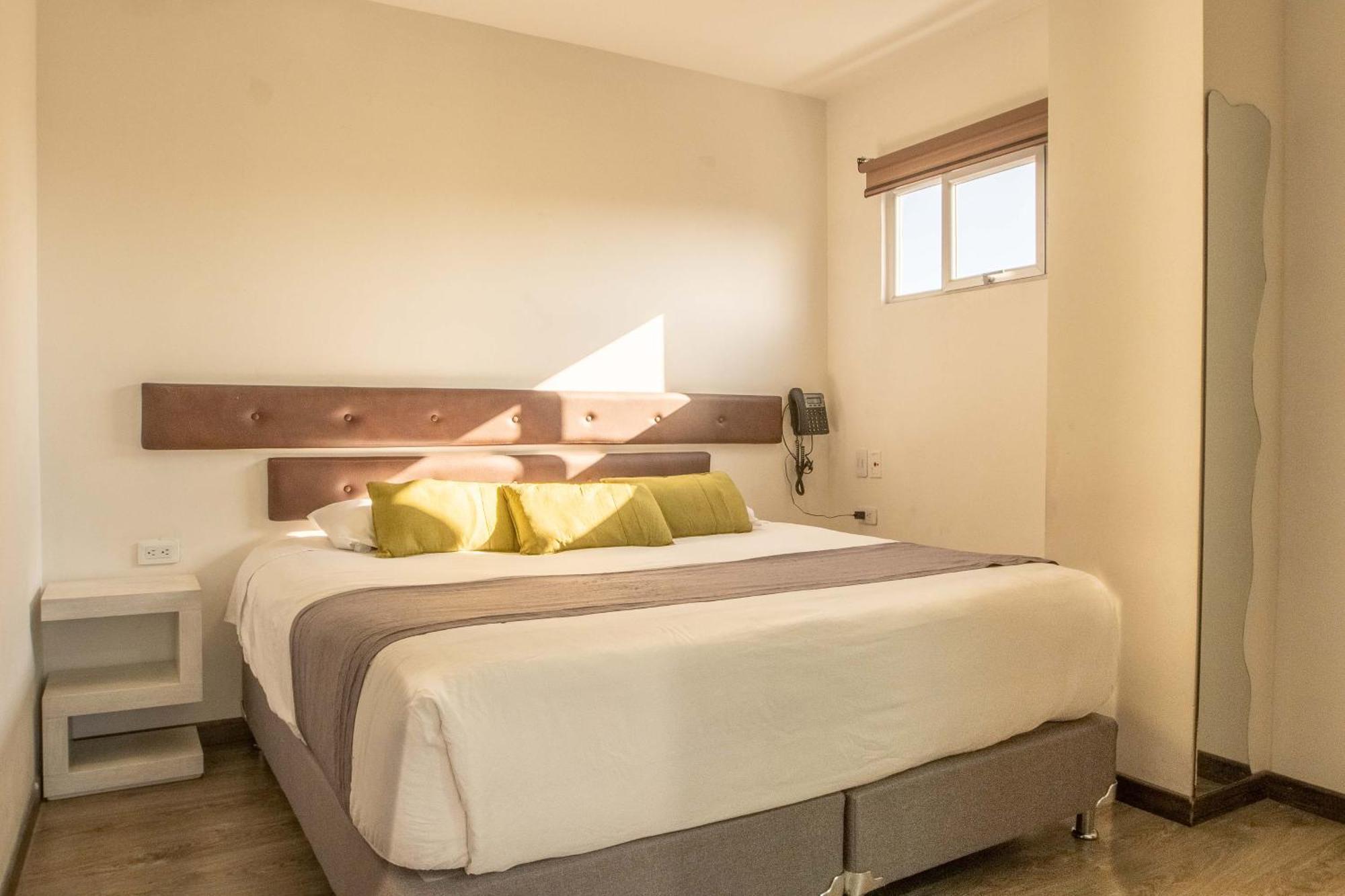 Wess Hotel