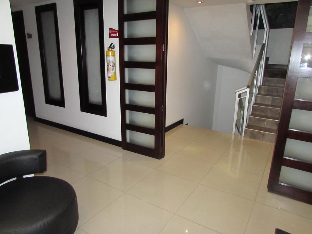 Hotel Aw Connect 33 Bogota