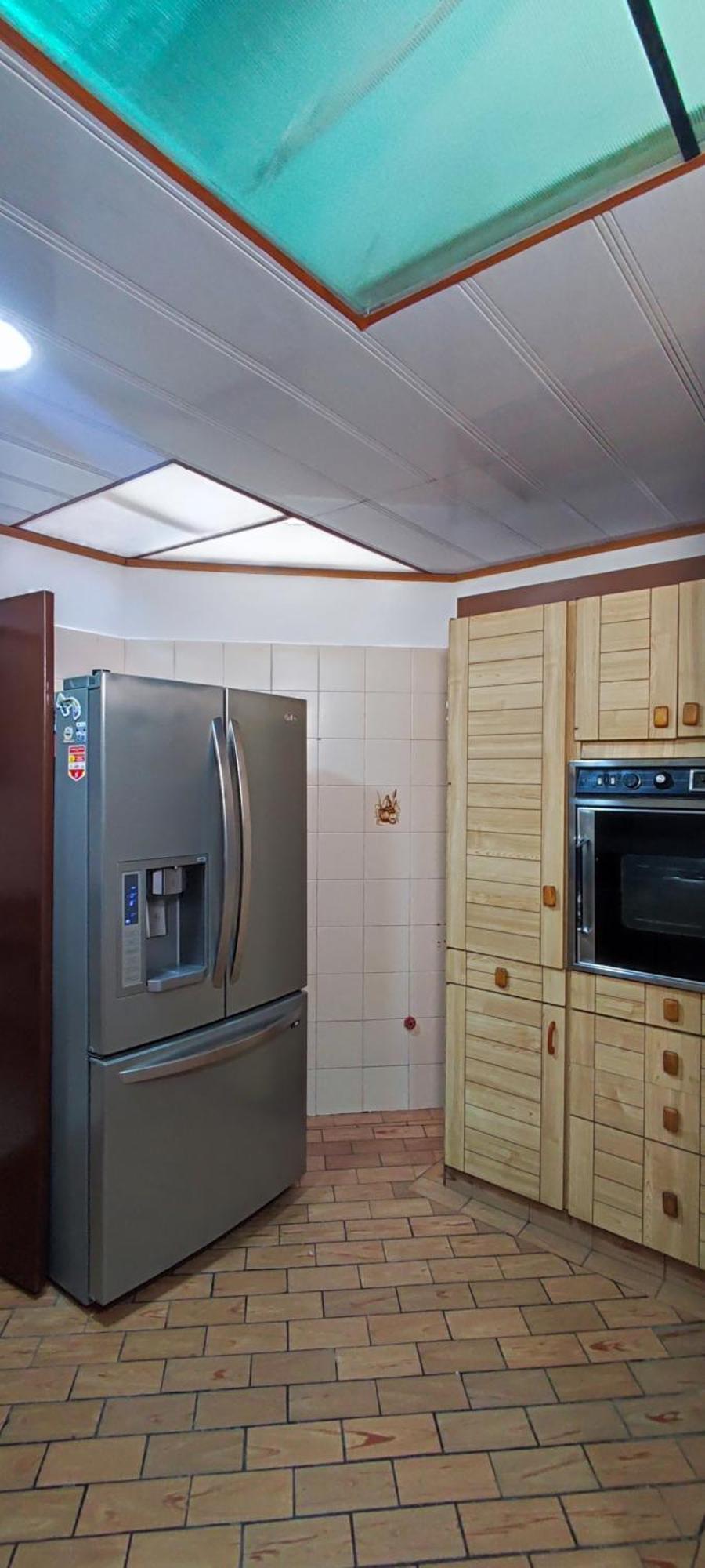 Modelia Con Parqueadero Holiday home