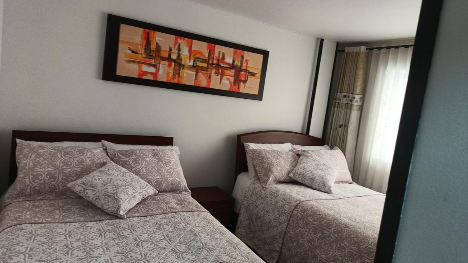 Modelia Con Parqueadero Holiday home *