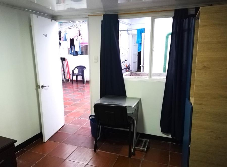 Guest house Casa En Ubicada En Zona *