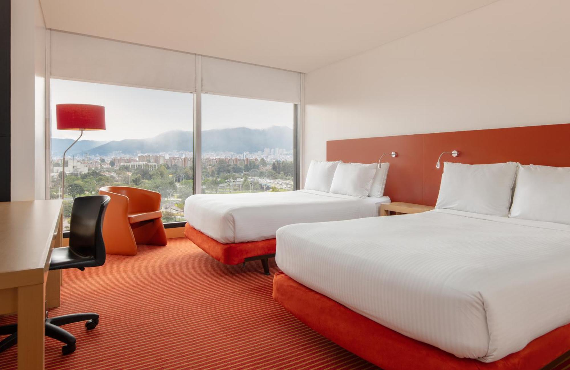 Fairfield By Marriott Embajada Bogota