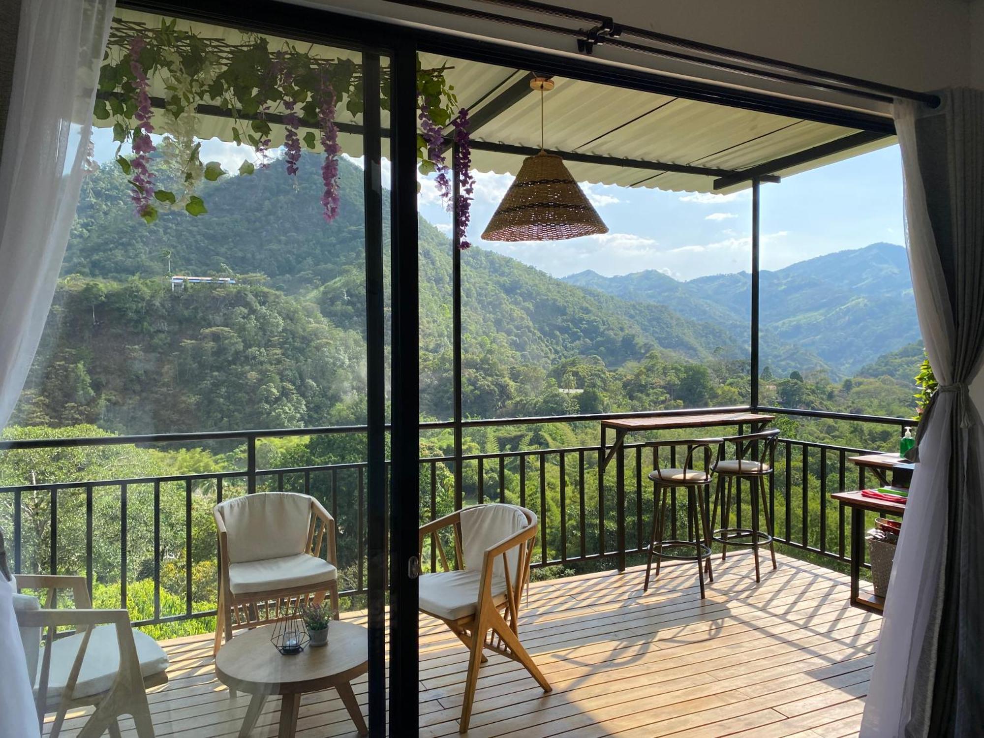 Amari Garzas Campsite Bogota