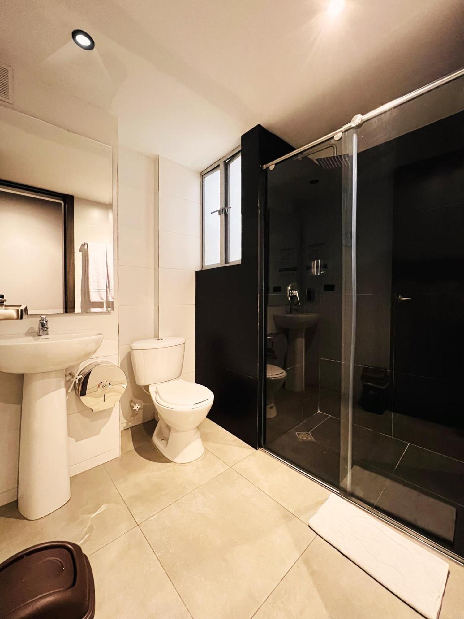 Hotel Htl Bogota