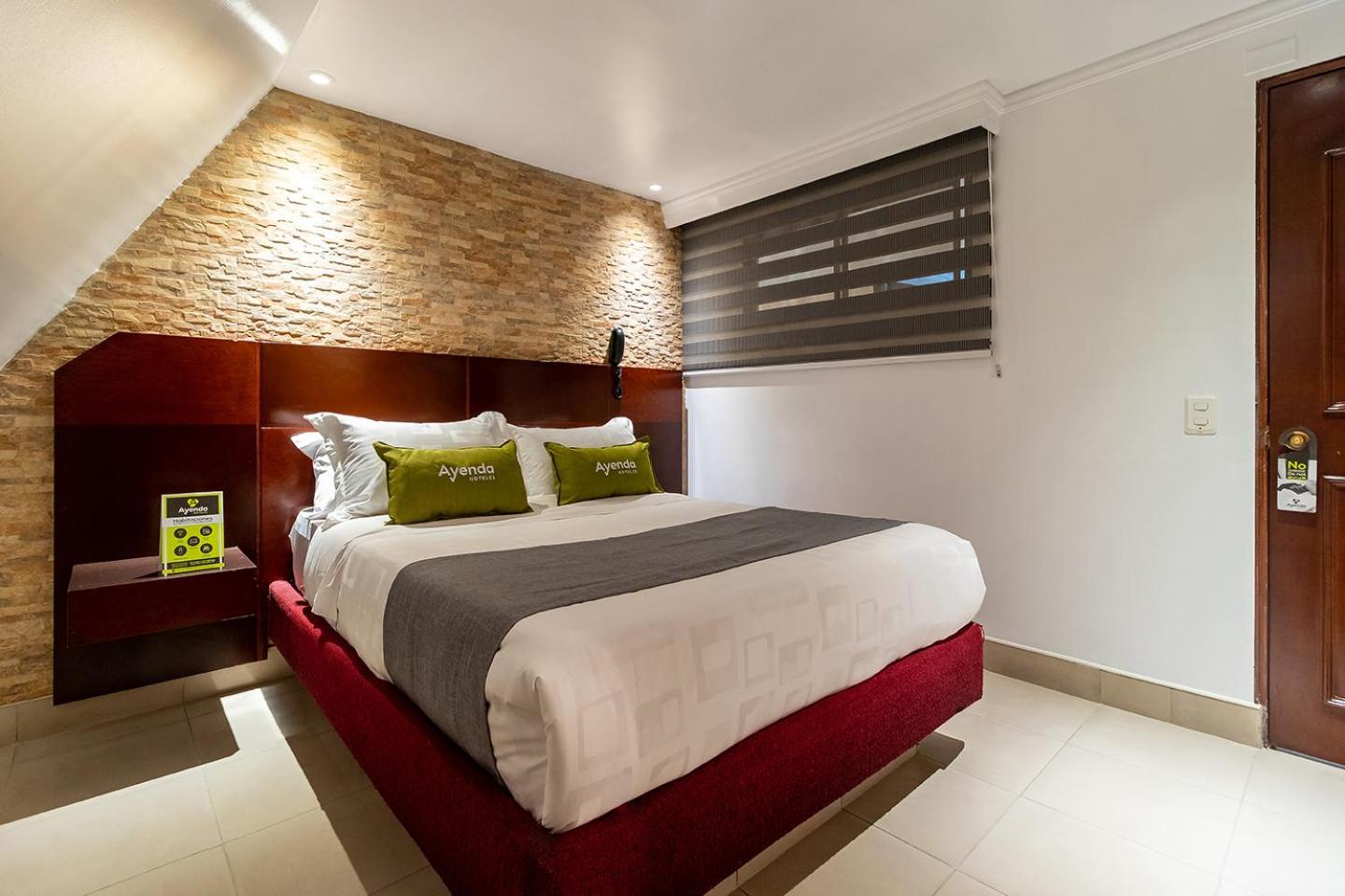 Hotel Lavid Palacio Real 3*