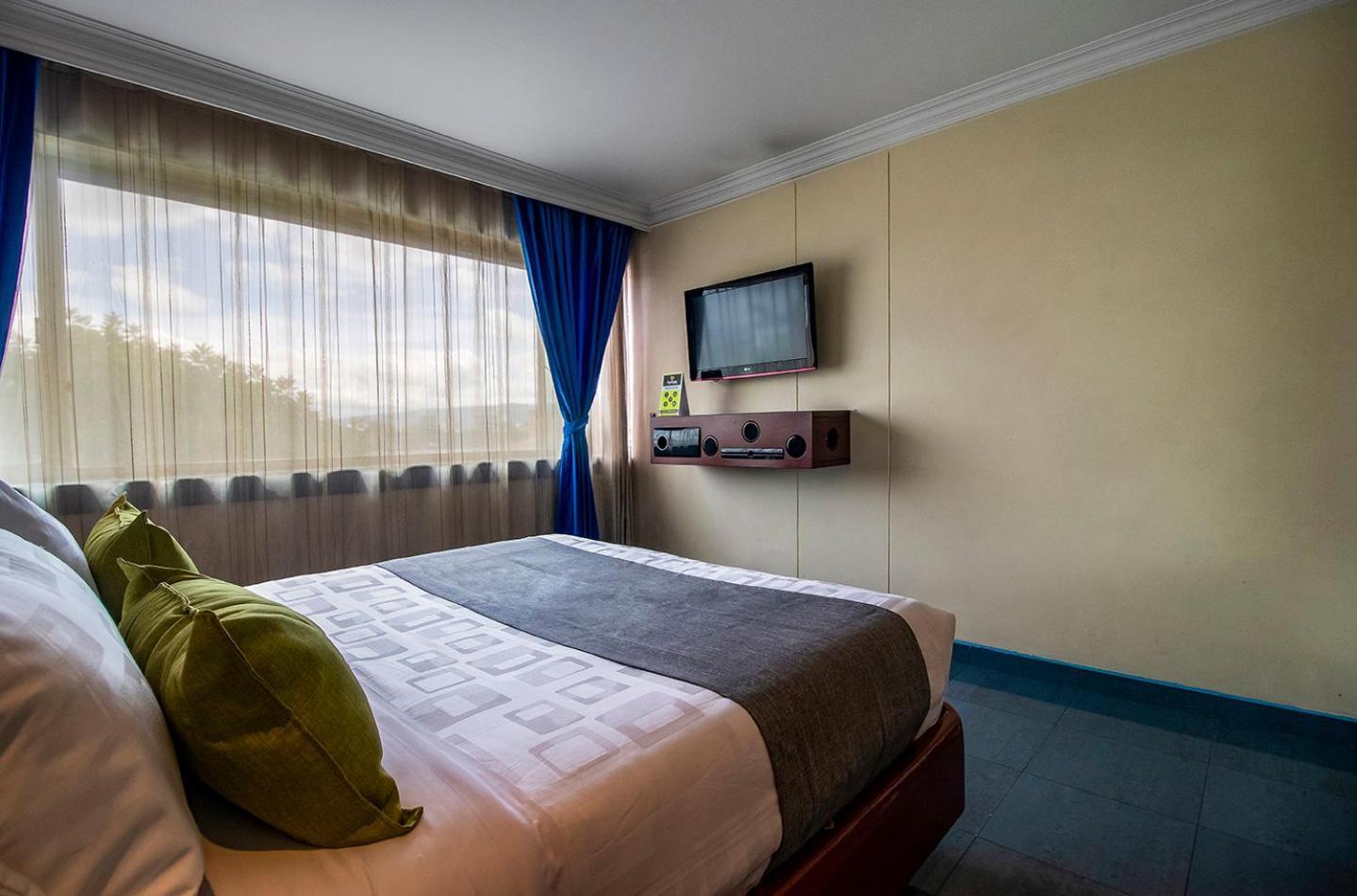 Lavid Palacio Real 3* Bogota