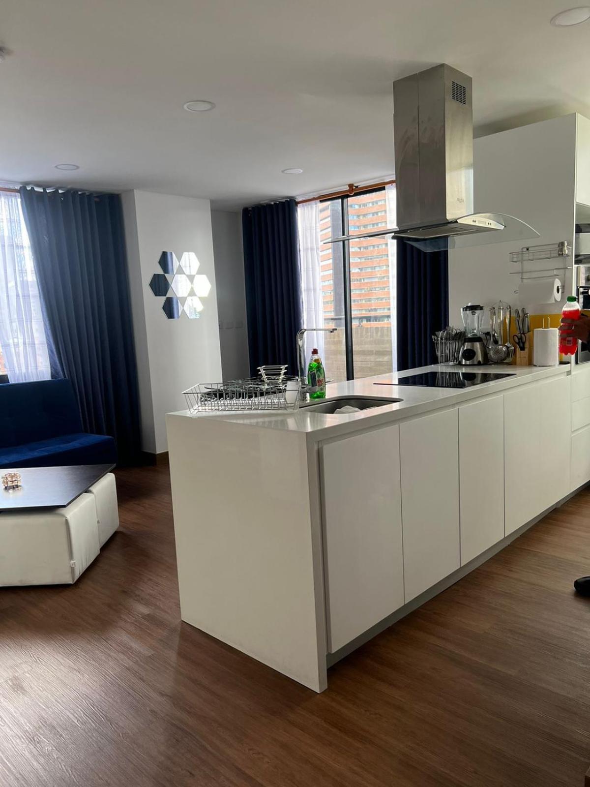 Apartment Queens Deluxe