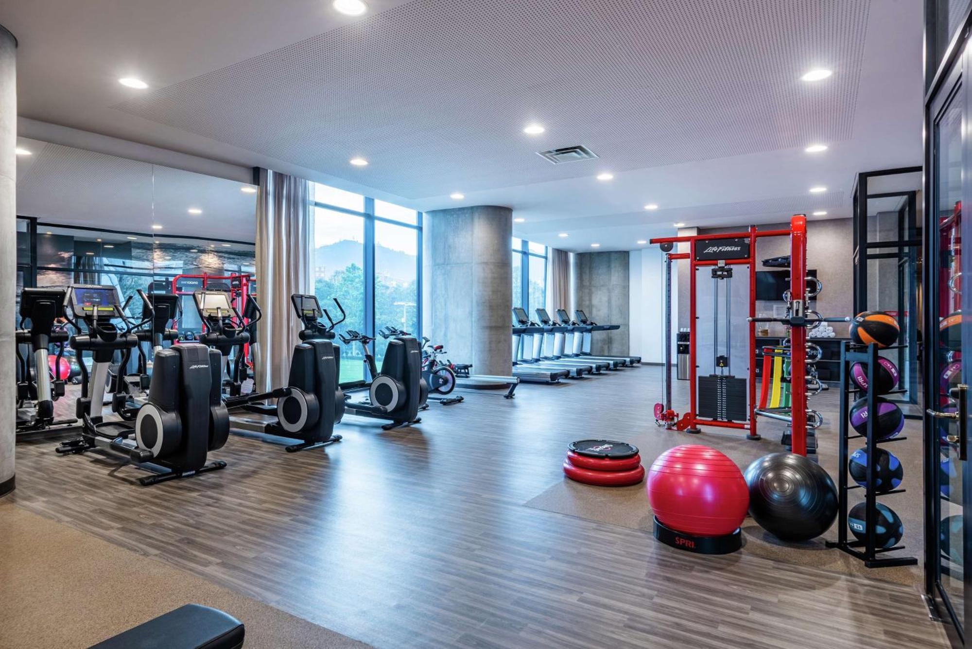 Hilton Corferias Hotel 4*