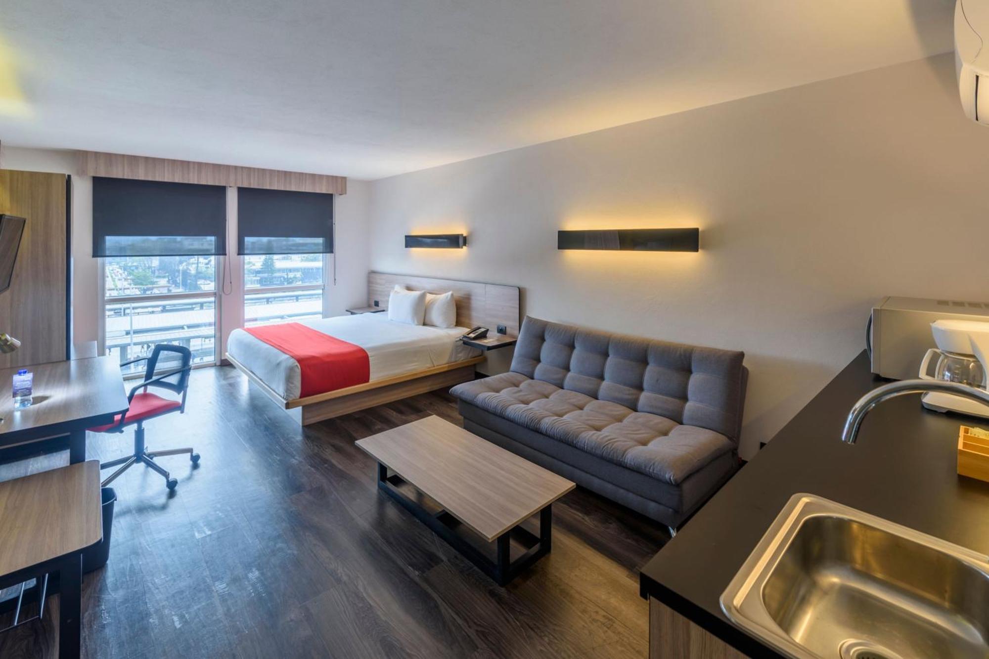 Express By Marriott Aeropuerto