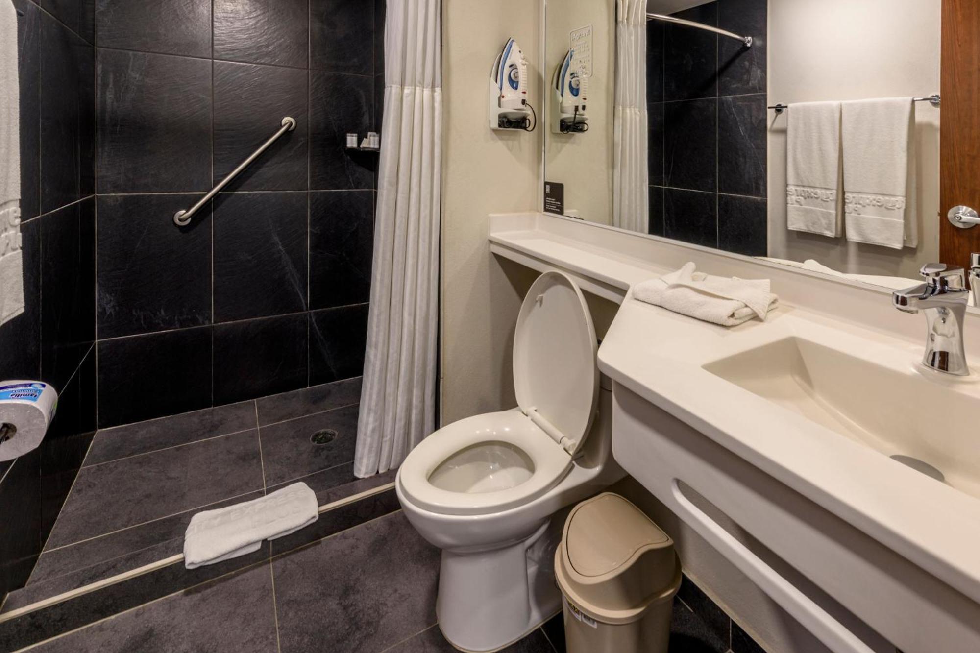 Express By Marriott Aeropuerto 4*