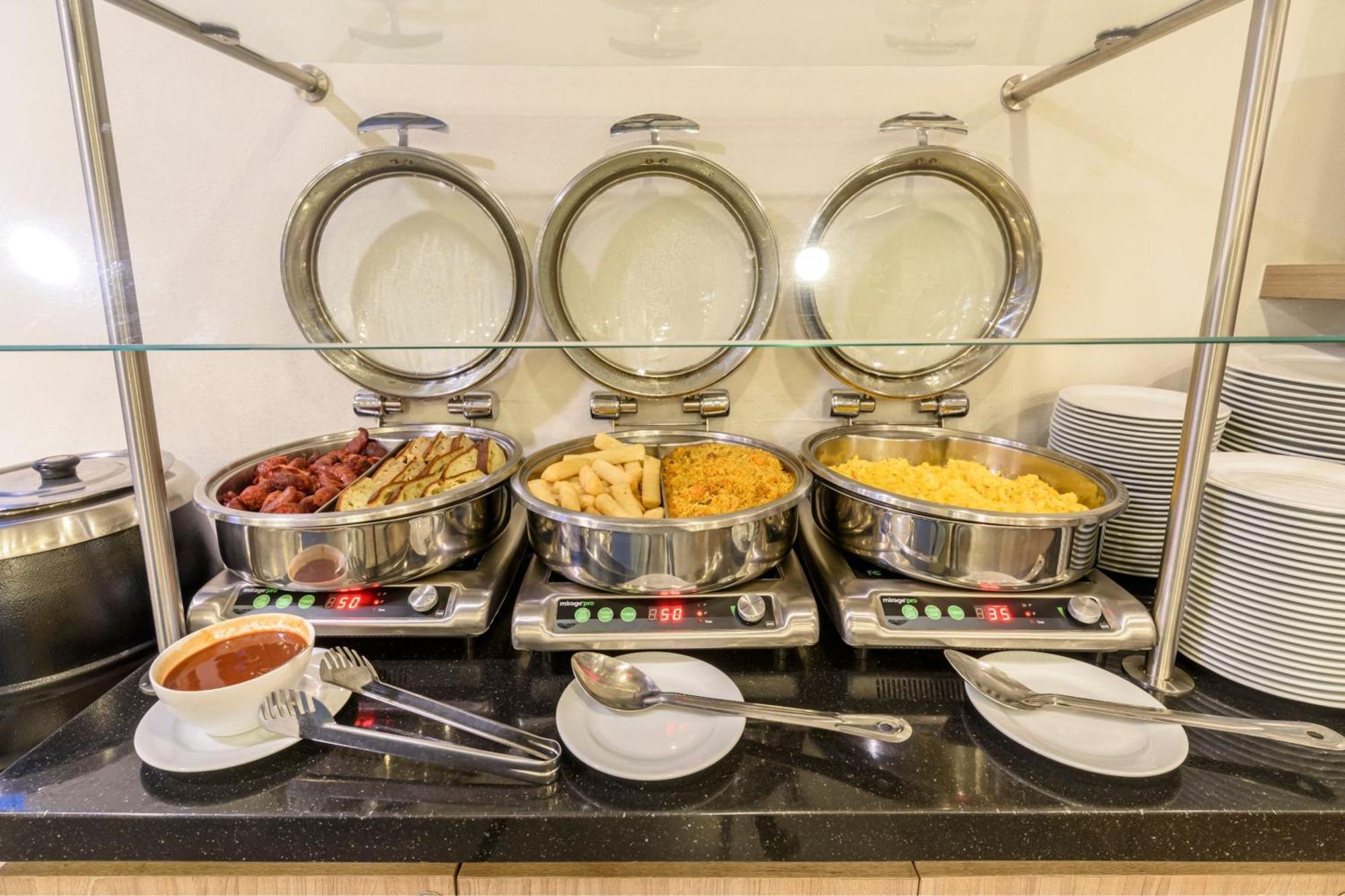 Hotel Express By Marriott Aeropuerto 4*