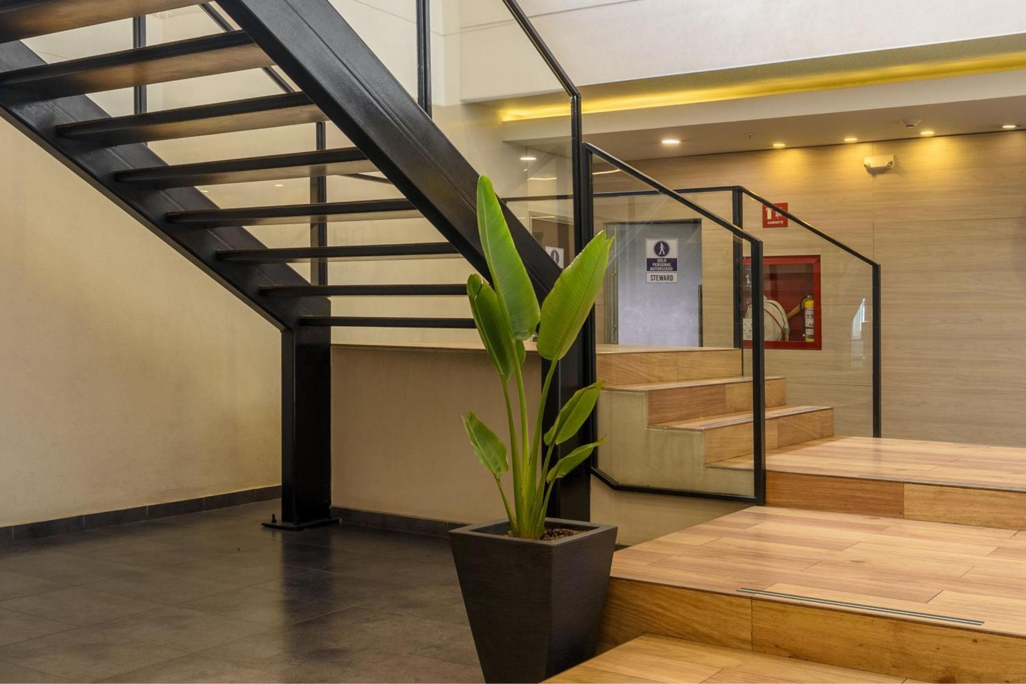 Hotel Express By Marriott Aeropuerto 4*