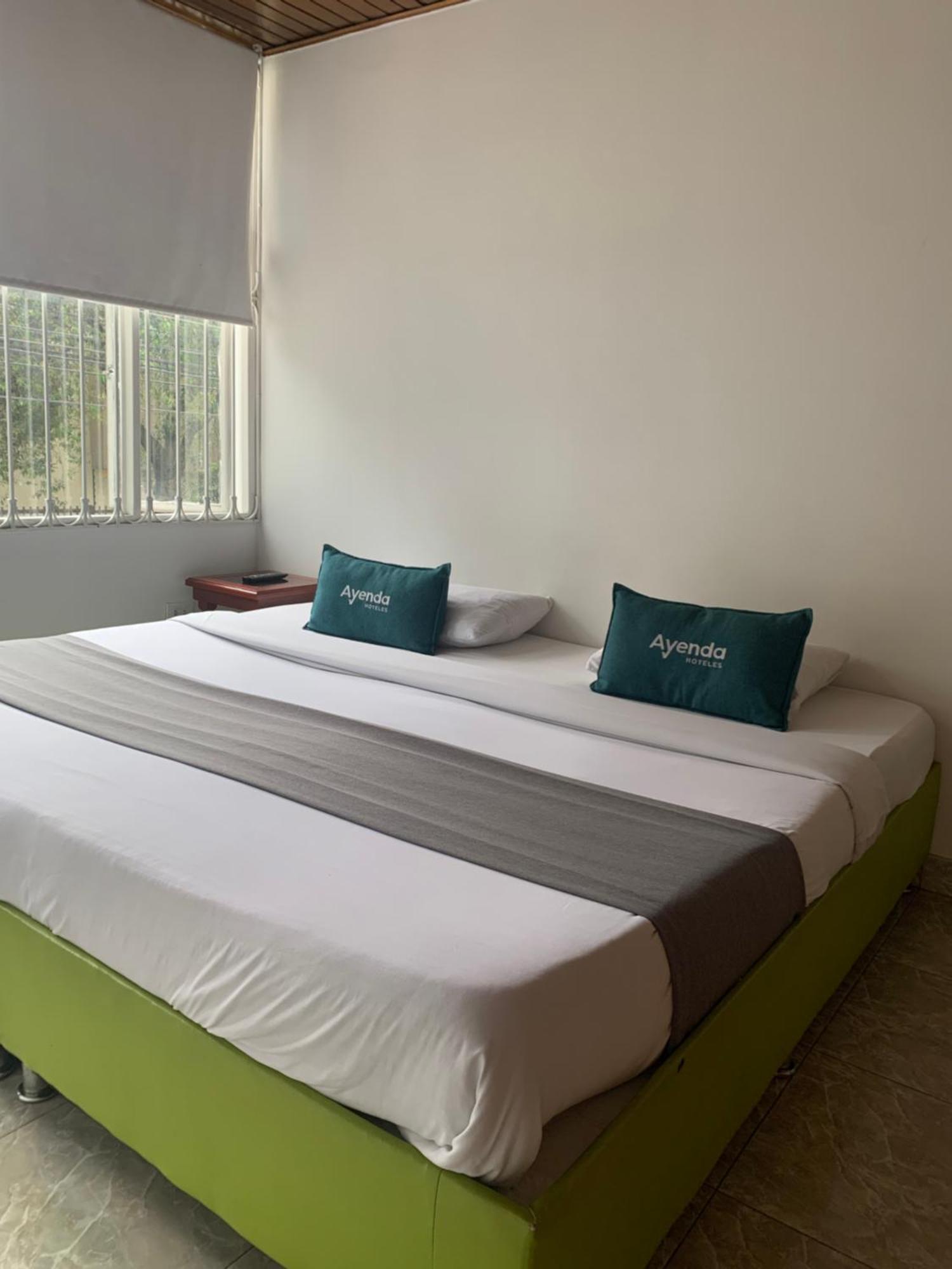Hotel De Normandia 3*